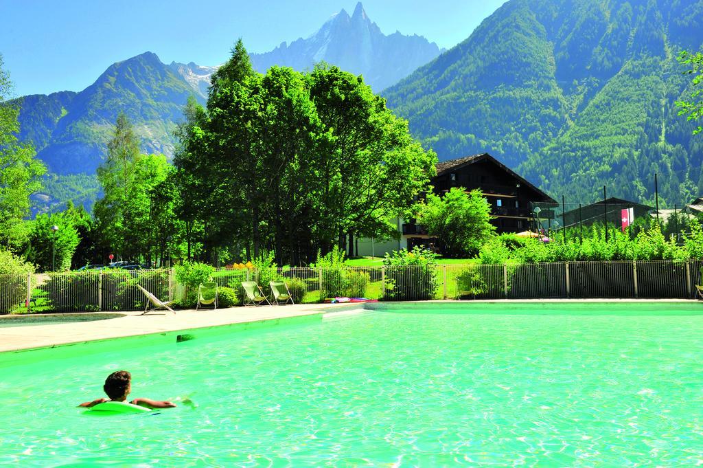 Vtf Les Econtres Hotel Chamonix Exterior foto